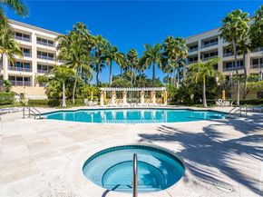 701 Crandon Blvd 302, Key Biscayne FL 33149
