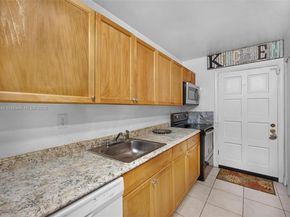 8500 SW 109th Ave 6112, Miami FL 33173