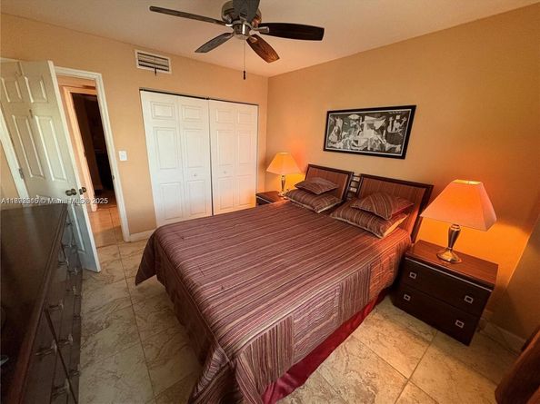 1301 NE Miami Gardens Dr 926W, Miami FL 33179