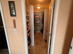 1301 NE Miami Gardens Dr 926W, Miami FL 33179