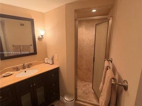 1301 NE Miami Gardens Dr 926W, Miami FL 33179