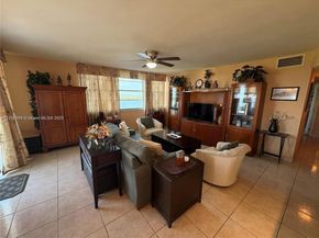 1301 NE Miami Gardens Dr 926W, Miami FL 33179