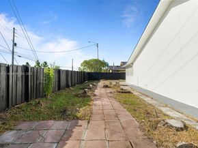 13400 SW 182nd St, Miami FL 33177