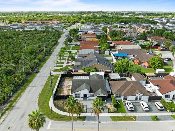 13400 SW 182nd St, Miami FL 33177