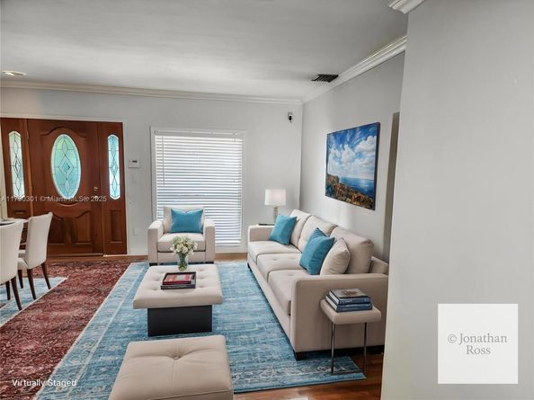 4610 SW 3rd St, Miami FL 33134