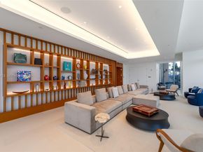 175 SE 25 Rd 501, Miami FL 33129