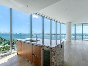 175 SE 25 Rd 501, Miami FL 33129