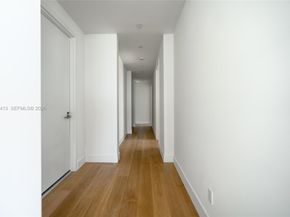 175 SE 25 Rd 501, Miami FL 33129