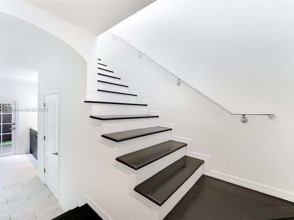 2970 Bird Ave 15, Miami FL 33133