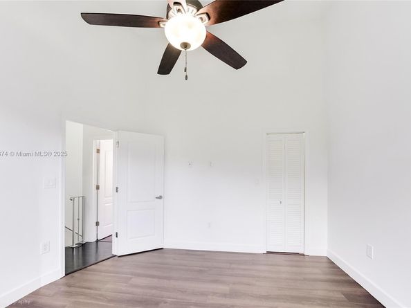 2970 Bird Ave 15, Miami FL 33133