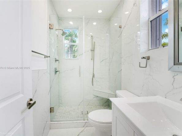 2970 Bird Ave 15, Miami FL 33133