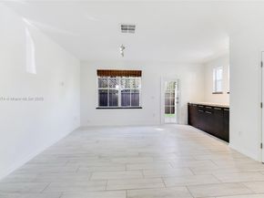 2970 Bird Ave 15, Miami FL 33133