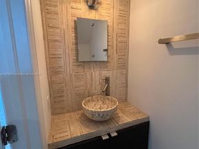 2970 Bird Ave 15, Miami FL 33133