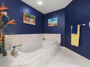 2600 Island Blvd 1006, Aventura FL 33160