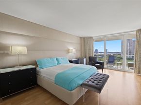 2600 Island Blvd 1006, Aventura FL 33160