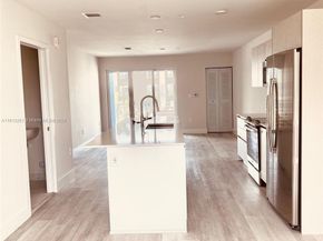 2505 NE 193rd St 4207, Miami FL 33180