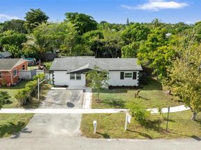 511 SW 72nd Ave, North Lauderdale FL 33068