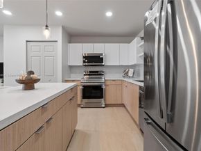 511 SW 72nd Ave, North Lauderdale FL 33068