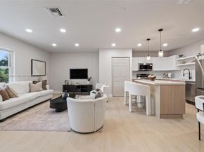 511 SW 72nd Ave, North Lauderdale FL 33068