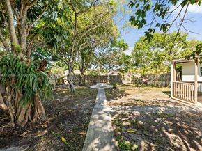 511 SW 72nd Ave, North Lauderdale FL 33068