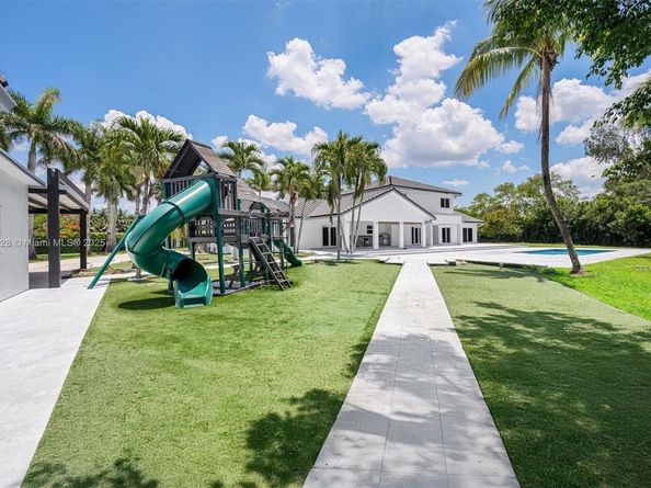 5121 SW 210th Ter, Southwest Ranches FL 33332