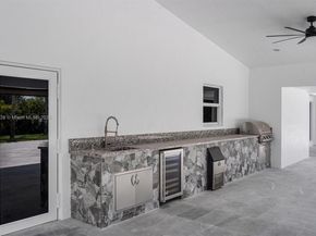 5121 SW 210th Ter, Southwest Ranches FL 33332