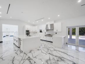 5121 SW 210th Ter, Southwest Ranches FL 33332