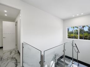 5121 SW 210th Ter, Southwest Ranches FL 33332