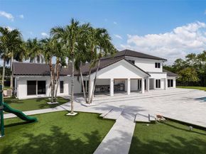 5121 SW 210th Ter, Southwest Ranches FL 33332