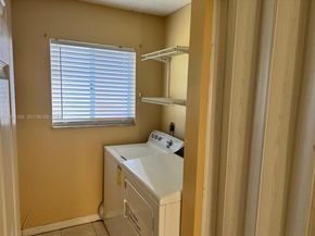 8801 SW 9th Ct, Pembroke Pines FL 33025