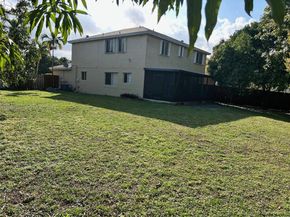 8801 SW 9th Ct, Pembroke Pines FL 33025