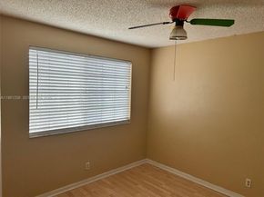 8801 SW 9th Ct, Pembroke Pines FL 33025