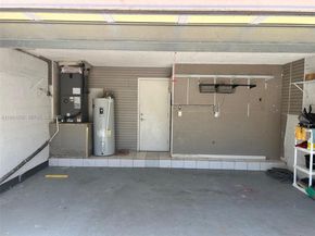 8801 SW 9th Ct, Pembroke Pines FL 33025