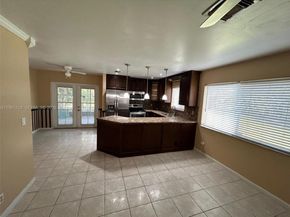 8801 SW 9th Ct, Pembroke Pines FL 33025