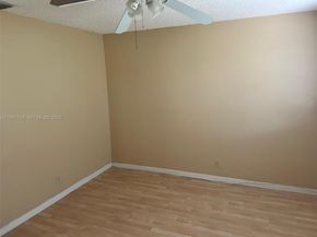 8801 SW 9th Ct, Pembroke Pines FL 33025