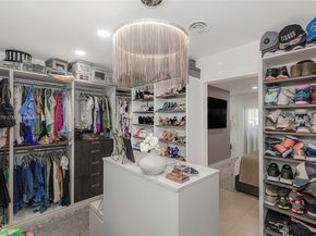 9865 SW 16th St, Miami FL 33165