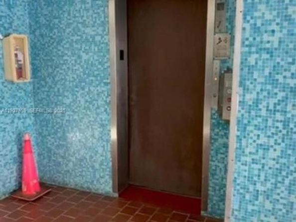 335 Collins Ave 302, Miami Beach FL 33139