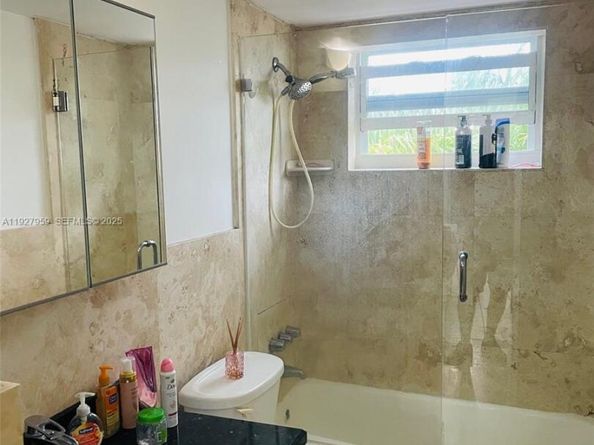 335 Collins Ave 302, Miami Beach FL 33139