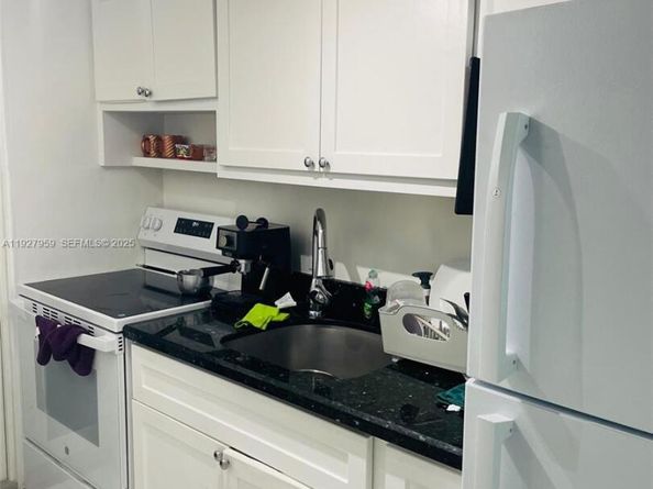 335 Collins Ave 302, Miami Beach FL 33139