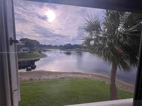 9873 N Belfort Cir 215, Tamarac FL 33321