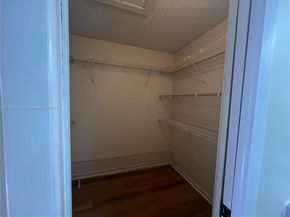 9873 N Belfort Cir 215, Tamarac FL 33321