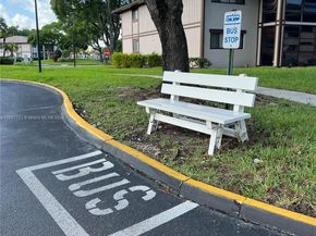 9873 N Belfort Cir 215, Tamarac FL 33321