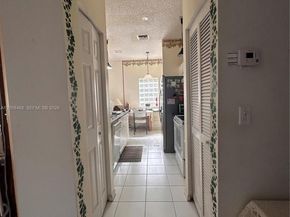 4852 NW 19th St, Coconut Creek FL 33063