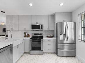 3549 Magellan Cir 418, Aventura FL 33180