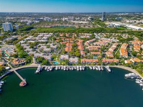 3549 Magellan Cir 418, Aventura FL 33180