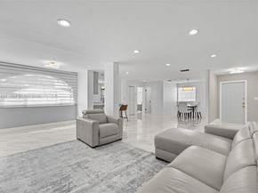 3549 Magellan Cir 418, Aventura FL 33180