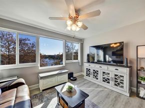 7448 N Devon Dr 305, Tamarac FL 33321