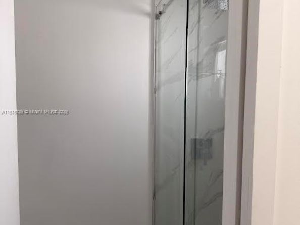 733 SW 99th Ct Cir, Miami FL 33174