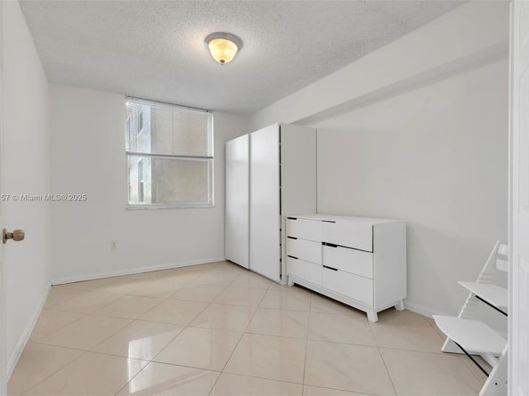 1900 Van Buren St 206B, Hollywood FL 33020
