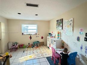 4801 NW 13th Ave, Deerfield Beach FL 33064